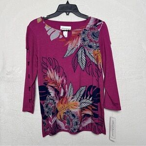Alfred Dunner Women's Pink Floral Top with notched sleeves 3/4 length